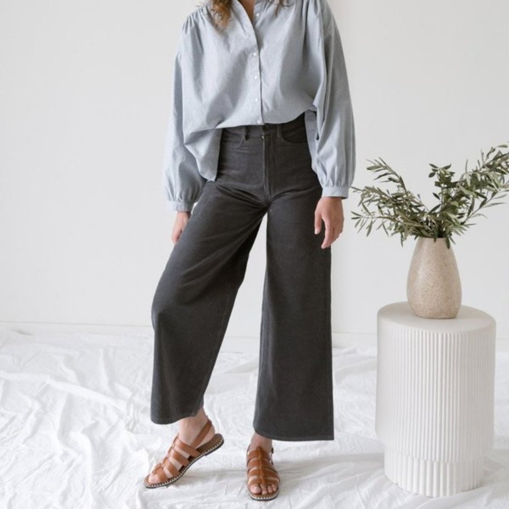 NWT Gray corduroy wide leg pants